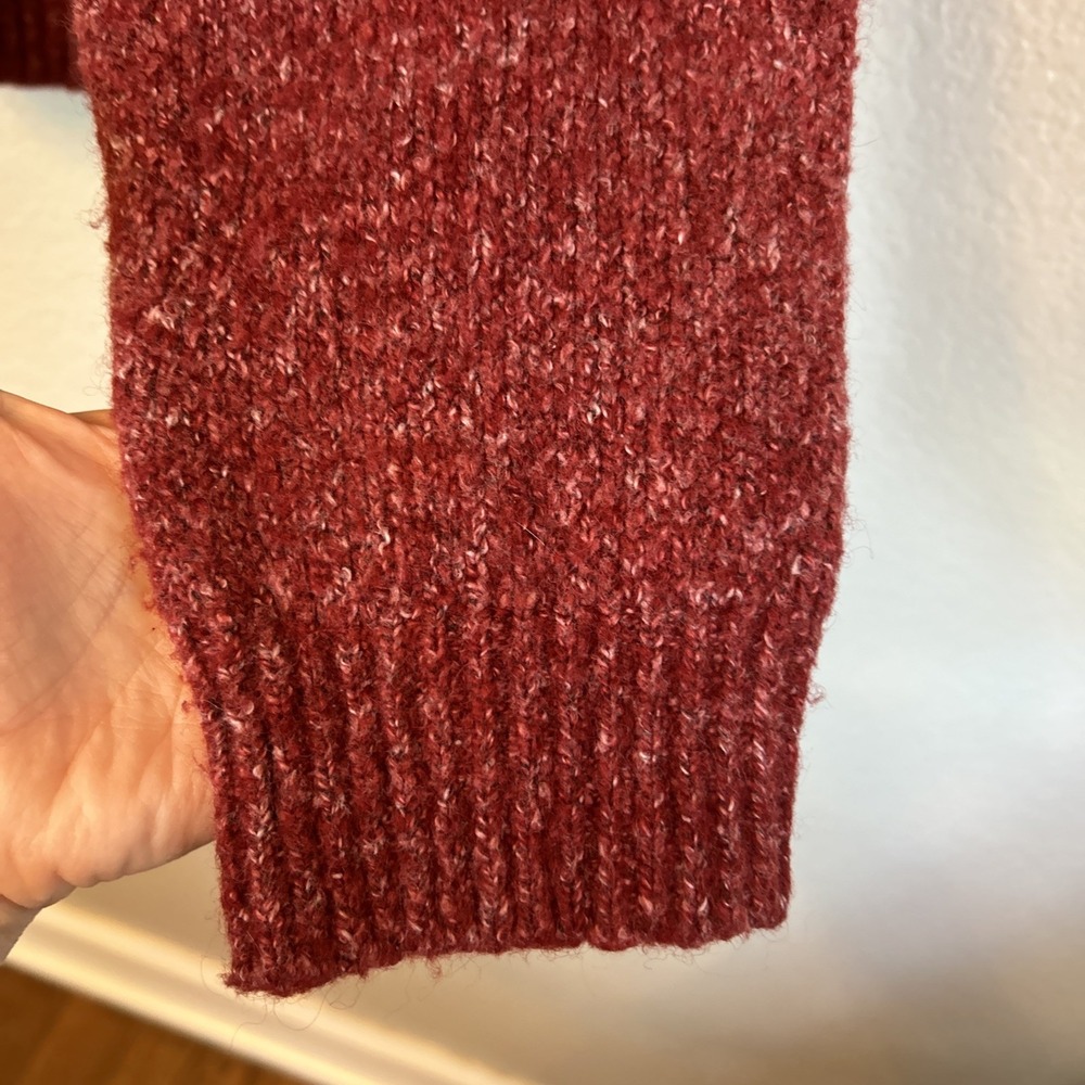 Roxy Heathered Red Long Sleeve Button Front Cardigan Womens Sweater Size Small - Picture 5 of 8